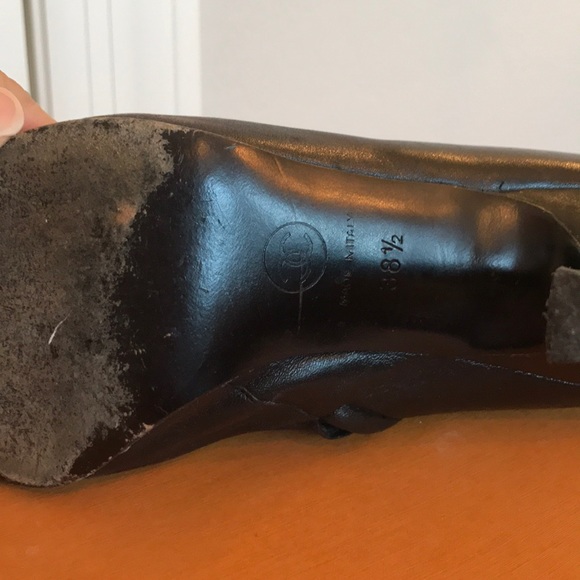 Authentic Chanel Leather Black Boot Floral Detail - Picture 8 of 8